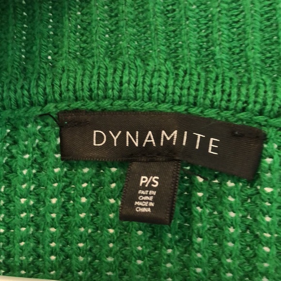 Green Crop Sweater with Scalloped Trim from Dynamite - Picture 5 of 6